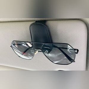Magnetic Leather Sunglasses Clip For Car Visor Black